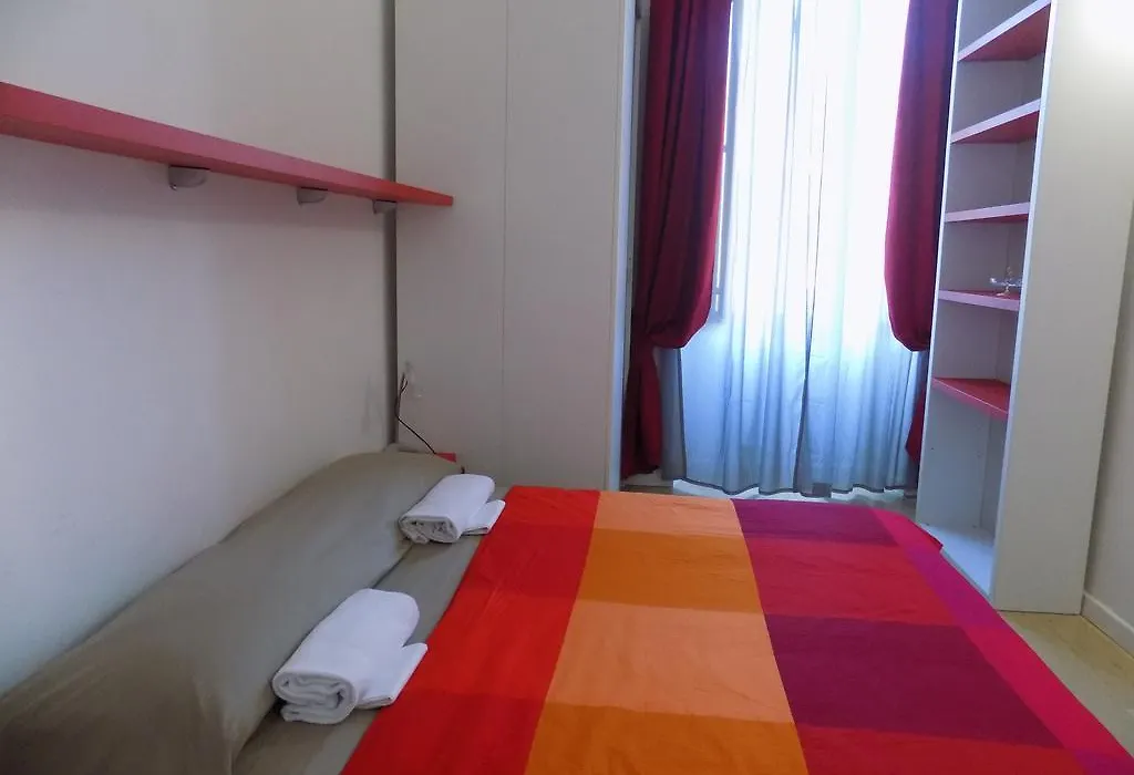 Booking House-1